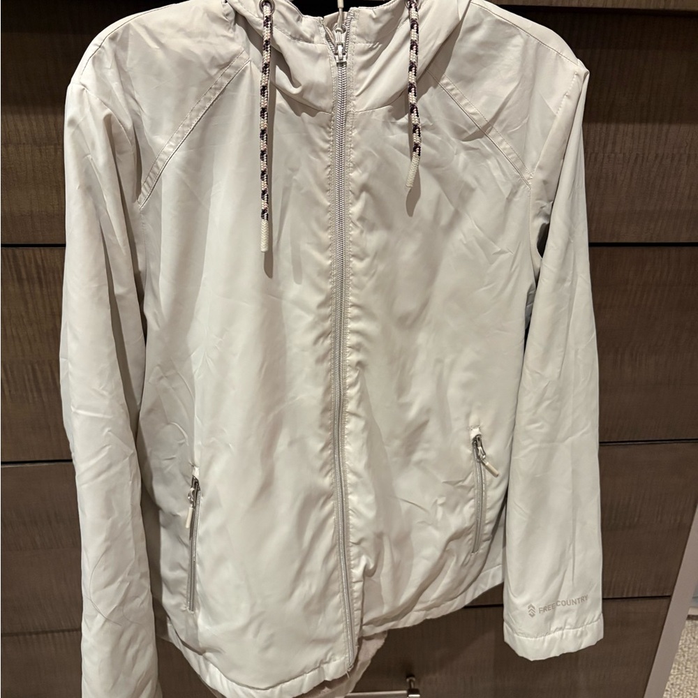 NWOT Women's White Hooded Jacket